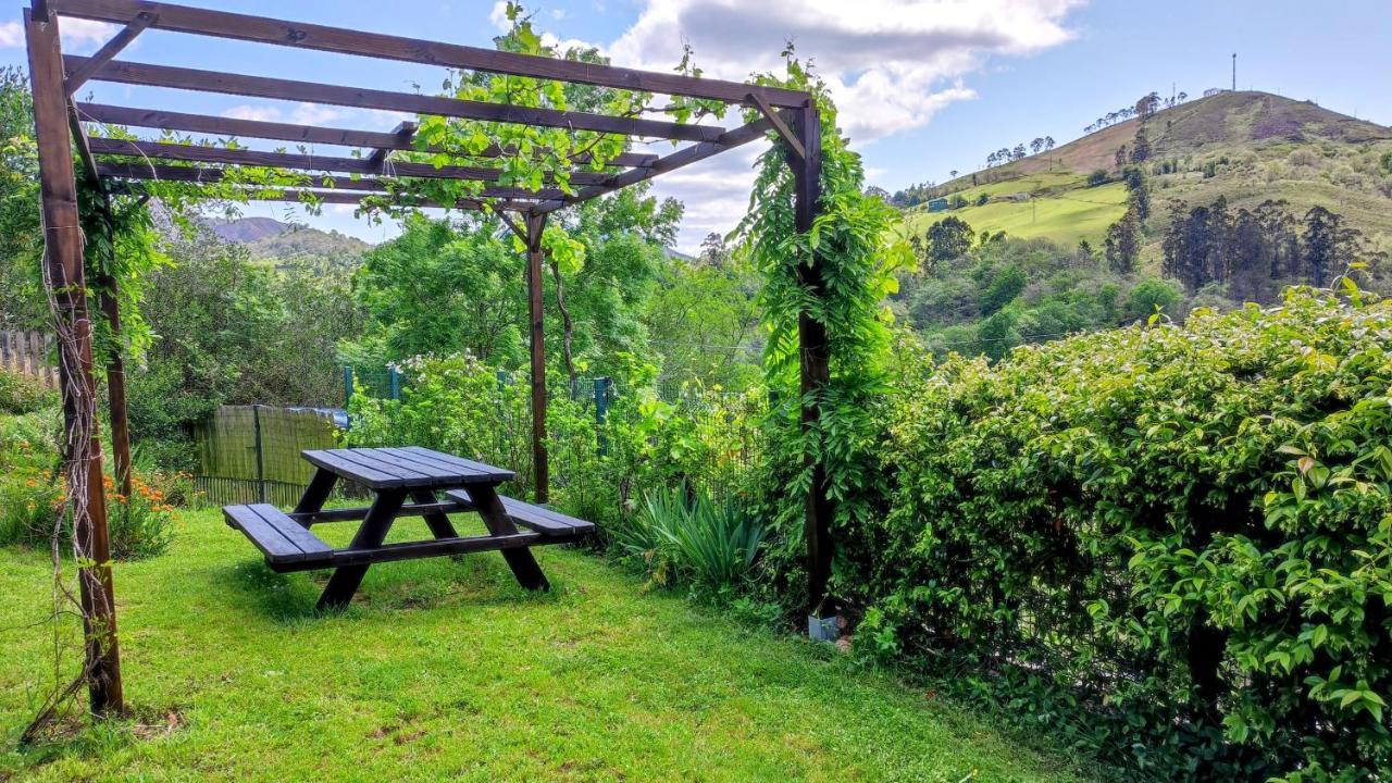 Vila La Casina De Labra Onís Exteriér fotografie