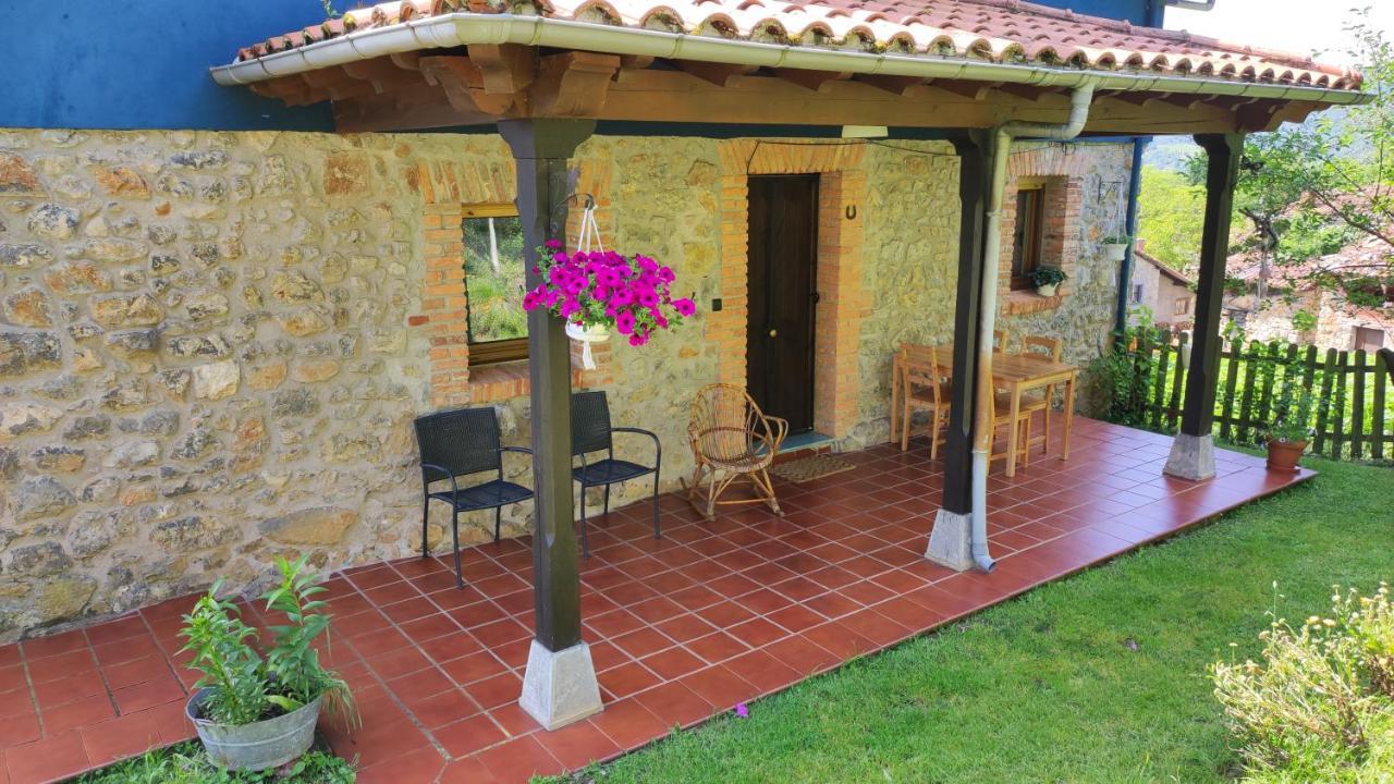 Vila La Casina De Labra Onís Exteriér fotografie