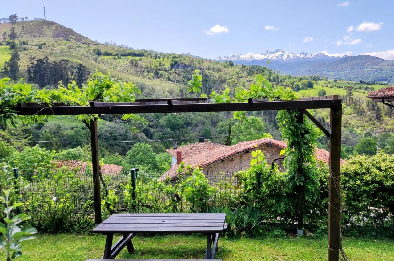 Vila La Casina De Labra Onís Exteriér fotografie